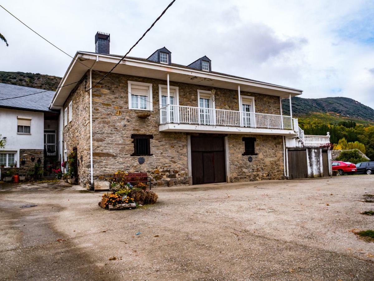 Country house Quiroga